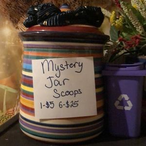 MYSTERY JAR SCOOPS